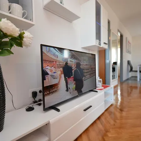 Apartment Marko